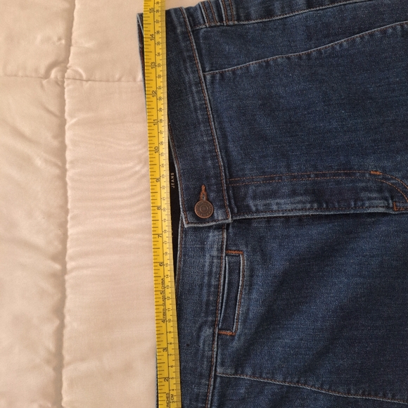 Veronica Beard Sheridan Exaggerated Flare High rise Size 30 - Picture 8 of 9